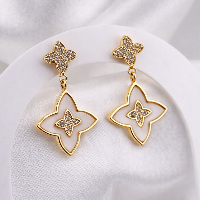 FOUR LEAF DANGLE EARRINGS -STONE STUD, FASHION JEWELRY IMITATION GOLD- ONE PEAR