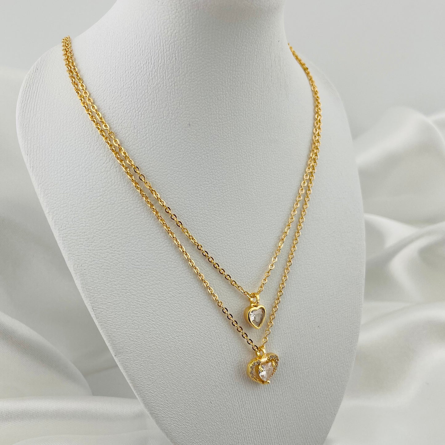 DUAL LAYERED NECKLACE DOUBLE HEART STONE PENDANTS, ADJUSTABLE CHAIN, FASHION JEWELRY IMITATION GOLD