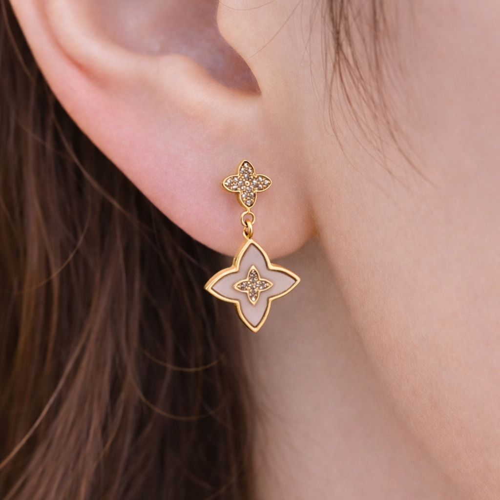 FOUR LEAF DANGLE EARRINGS -STONE STUD, FASHION JEWELRY IMITATION GOLD- ONE PEAR