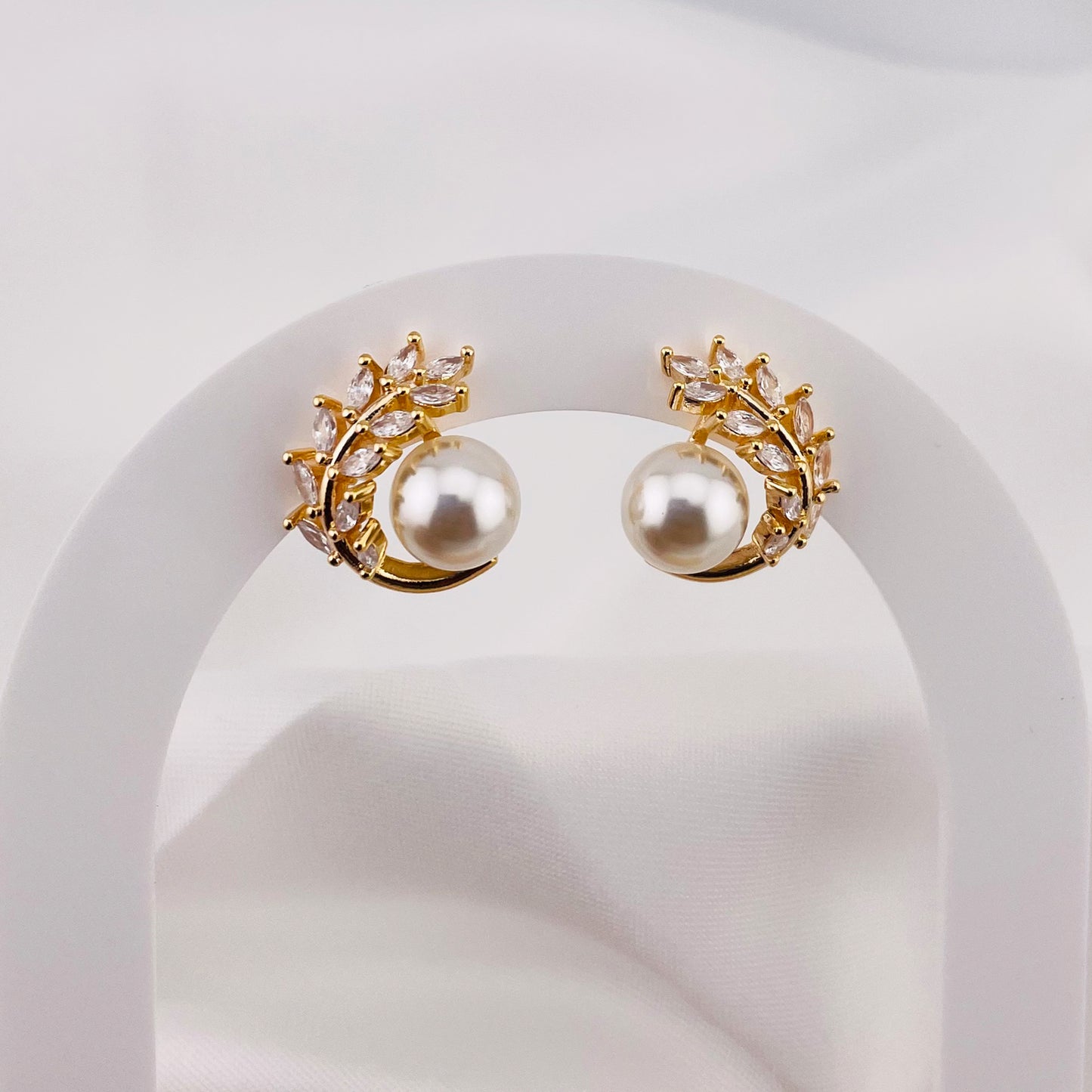 PEARL LEAF EARRINGS WITH STONE, FASHION JEWELRY IMITATION GOLD- ONE PAIR