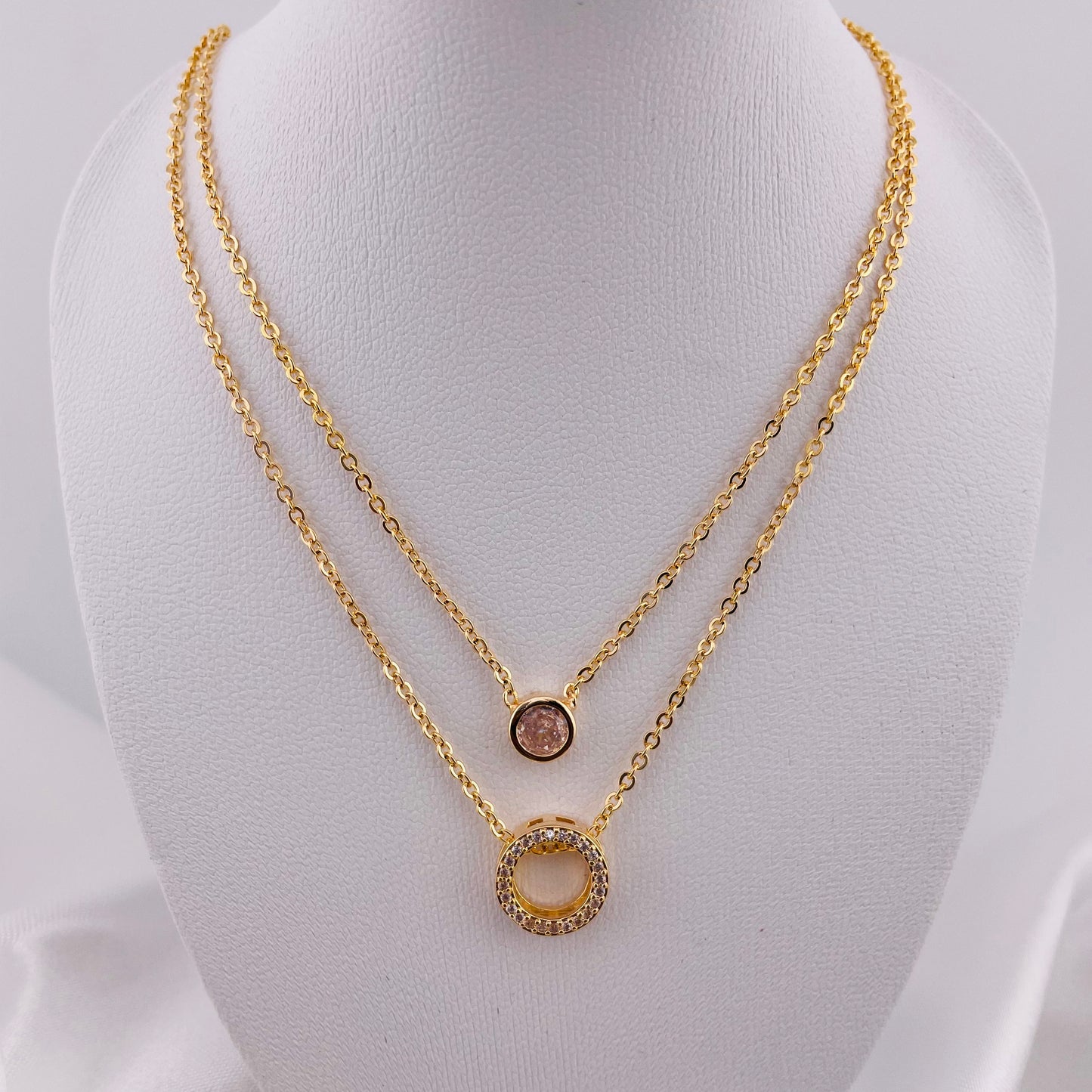 DUAL LAYERED NECKLACE DOUBLE RING PENDANT-STONE, ADJUSTABLE CHAIN, FASHION JEWELRY IMITATION GOLD