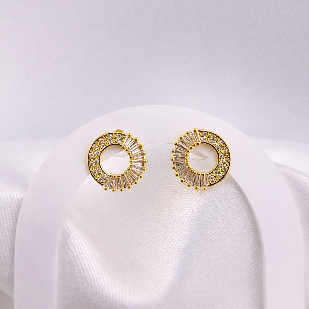 RHINESTORE CIRCLE EARRINGS FASHION JEWELRY IMITATION GOLD- ONE PAIR