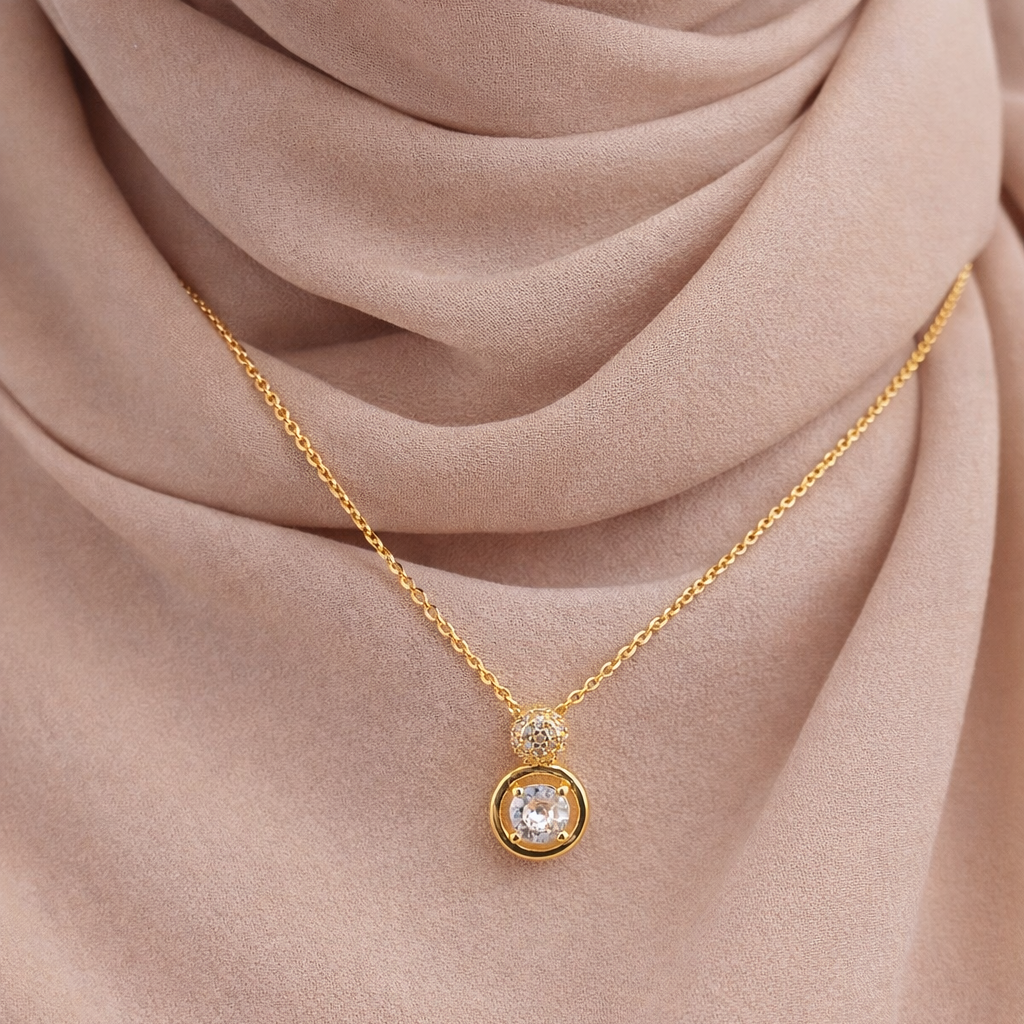 NECKLACE WITH STONE PENDANT, ADJUSTABLE CHAIN, FASHION JEWELRY IMITATION GOLD