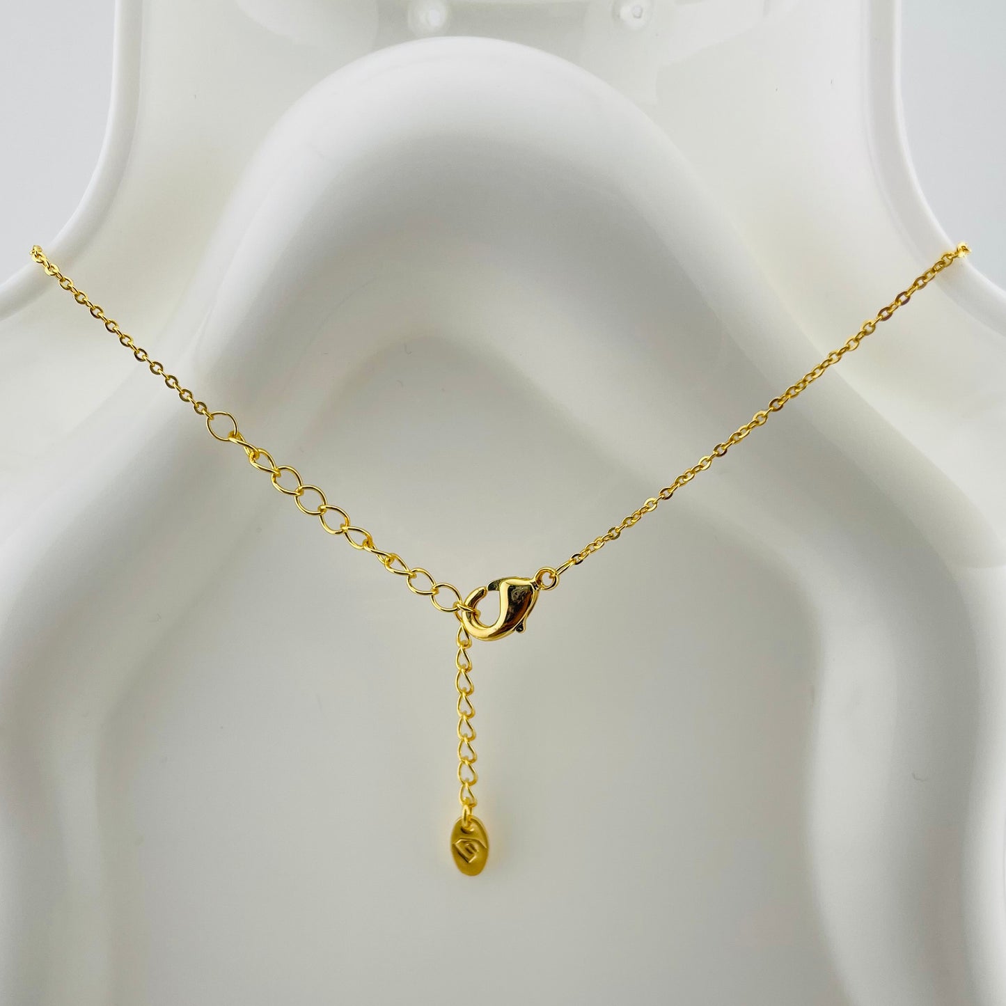 Leaf Crystal Drop Necklace – Y-Style Adjustable Chain | Imitation Gold Fashion Jewelry